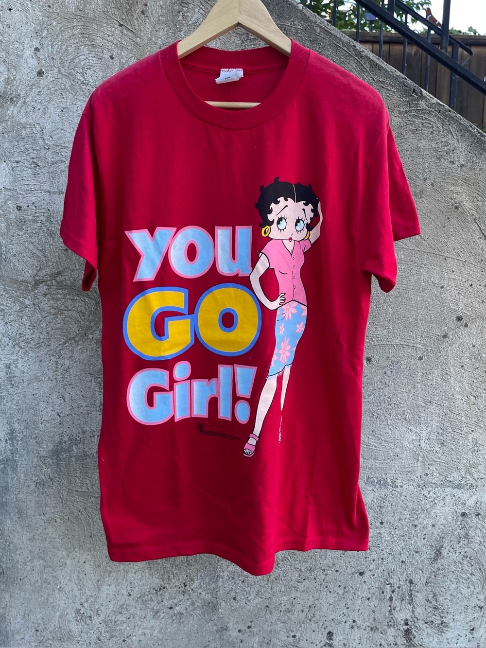 2000s Betty Boop “you go girl!” graphic tee size medium